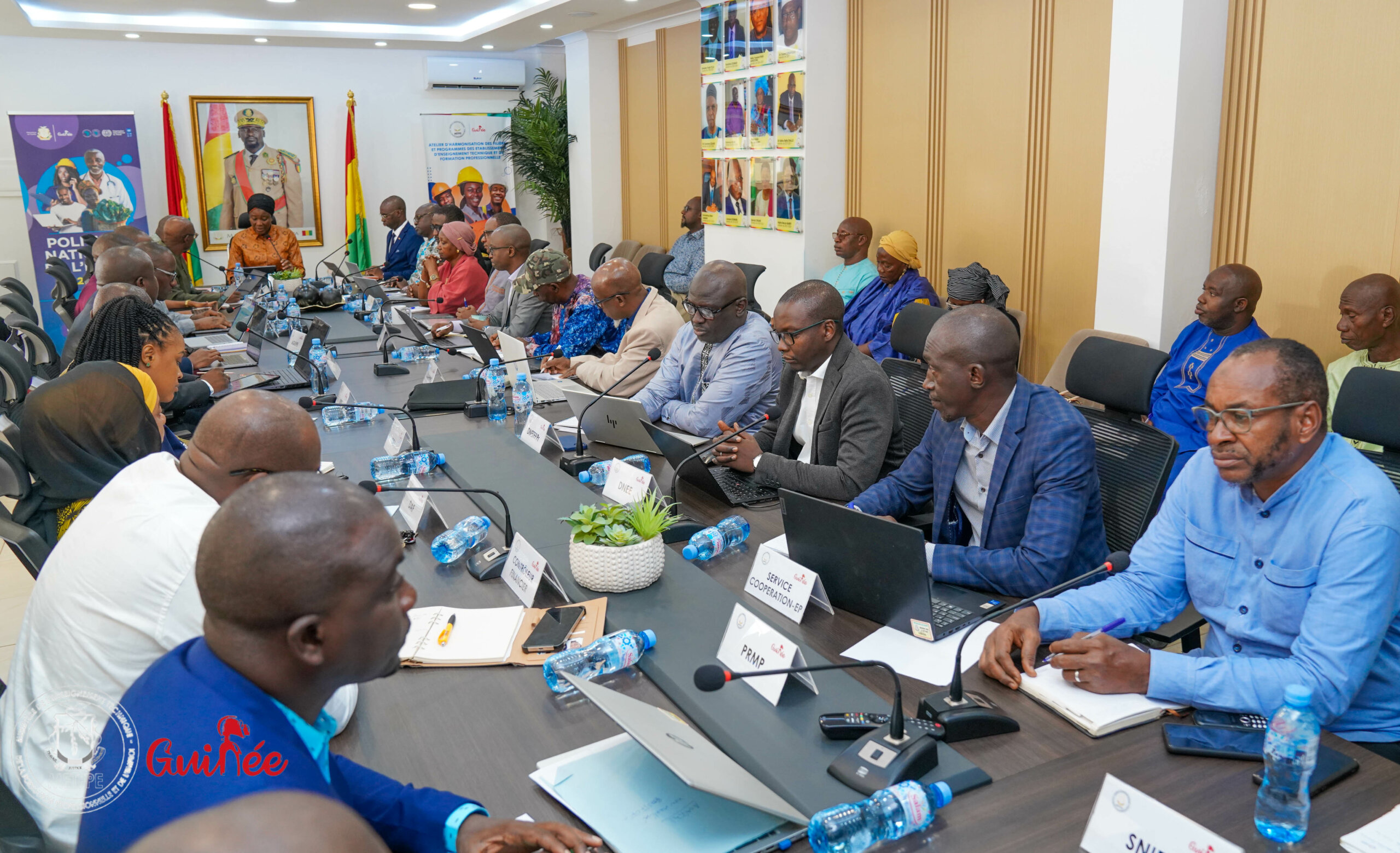 Lire la suite à propos de l’article La Ministre de l’Enseignement Technique confère avec l’AFD pour renforcer la formation professionnelle et l’emploi en Guinée